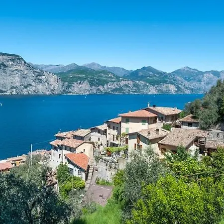 Apartment Da Beppino - Harbour Castelletto Di Brenzone